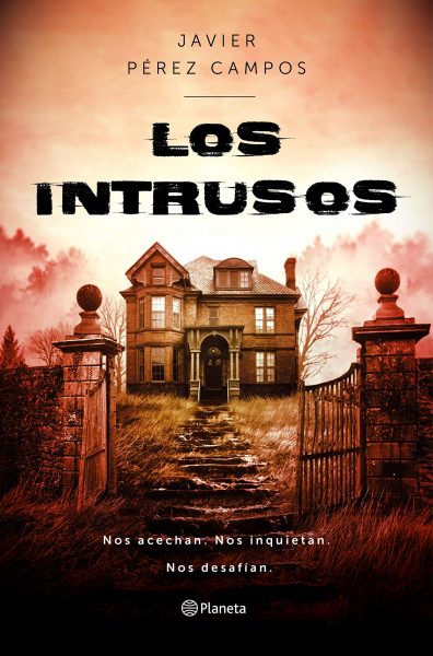 Los Intrusos, Libro de Javier Pérez Campos