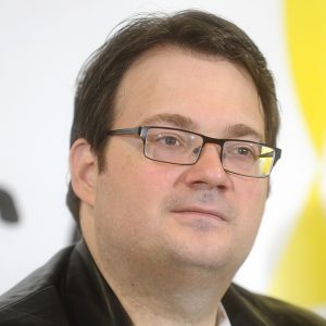 Brandon Sanderson